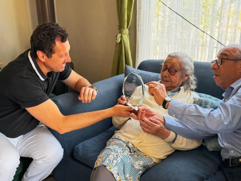 Celebramos el cumpleaños número 100 de destacada vecina de nuestra ciudad