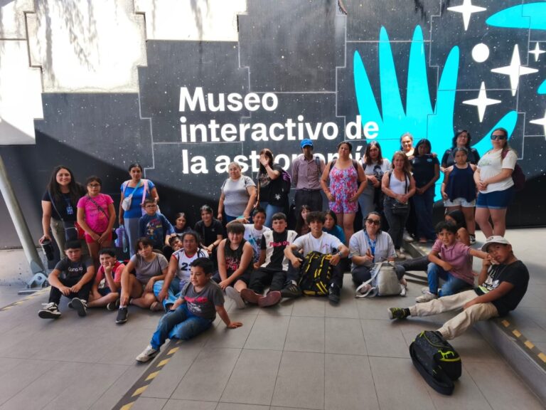 Estudiantes de la Escuela de Verano visitaron el Museo Interactivo Mirador