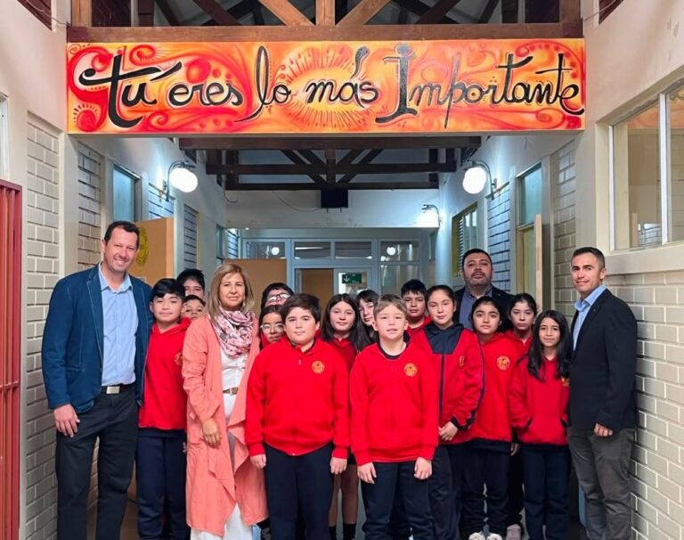 Inicio del año escolar en Escuela El Llano