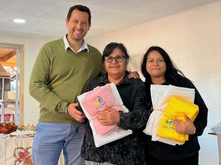 Cierre del proyecto FNDR 8% de Vinculación “Mano Amiga te Abriga”