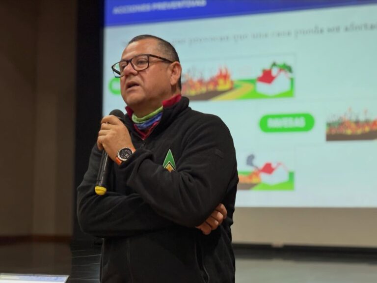 CONAF REALIZA CHARLA SOBRE QUEMAS AGRÍCOLAS