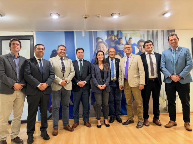 Alcaldes del Valle del Itata, participan en reunión juntoa a ministra de Educación