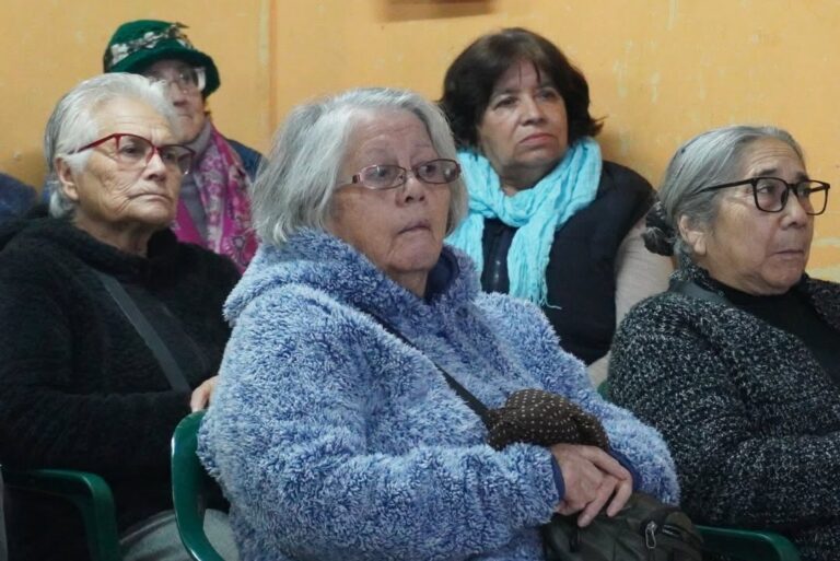 DESARROLLAN SEMINARIO “CONSTRUYENDO BARRIOS SEGUROS” EN SEDE GRUMETE CORTÉZ