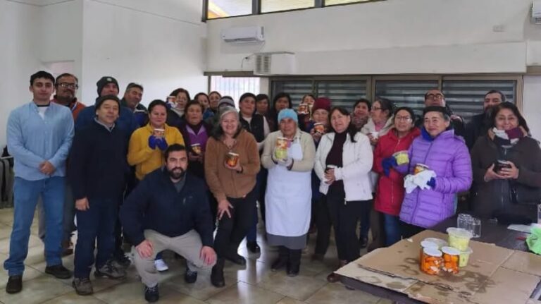 Usuarios de PRODESAL culminan con éxito Taller de Elaboración de Encurtidos