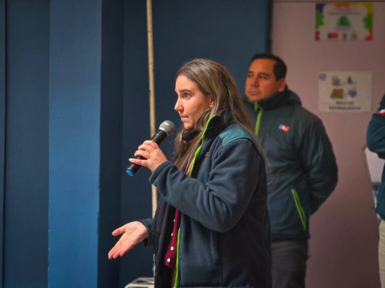 CAPACITACIÓN SOBRE MICROCHIP E INFLUENZA AVIAR FORTALECE CONOCIMIENTOS DE AGRICULTORES Y CAMPESINOS DE QUIRIHUE