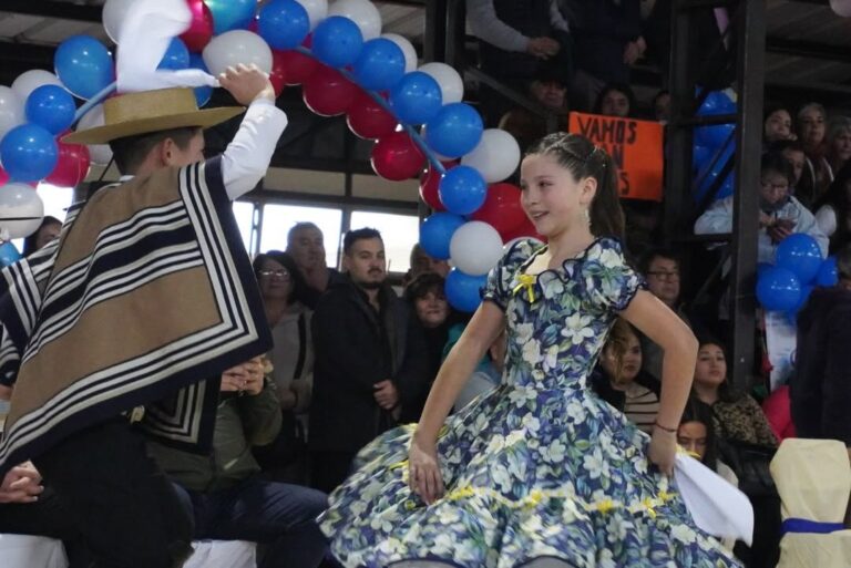 CAMPEONATO REGIONAL DE CUECA